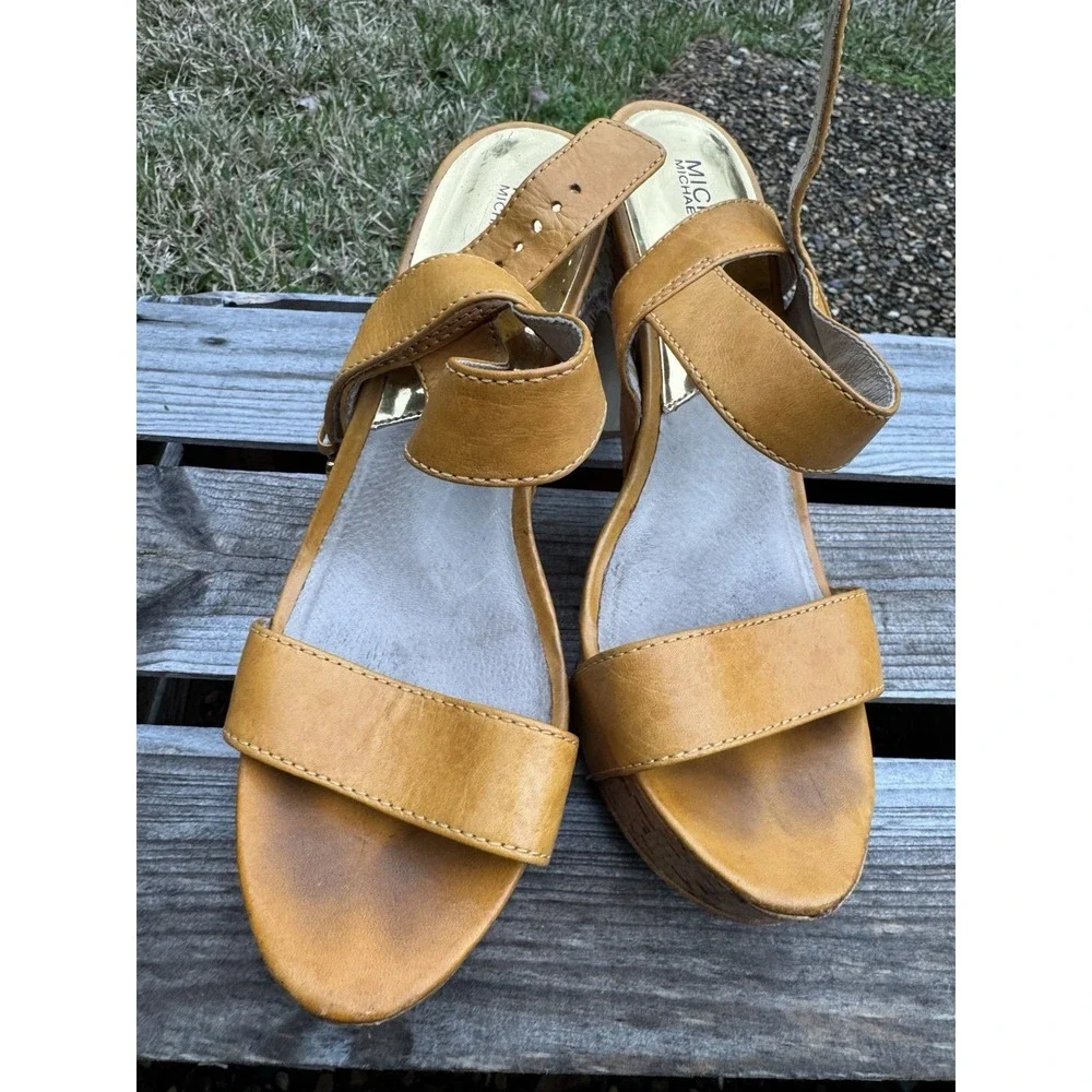 MICHAEL KORS IVANA SANDAL WOMENS PLATFORM SANDALS HEELS‎  SHOES Size 8 1/2